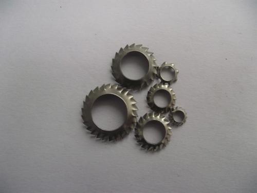 不銹鋼錐形外鋸齒鎖緊墊圈DIN6798V